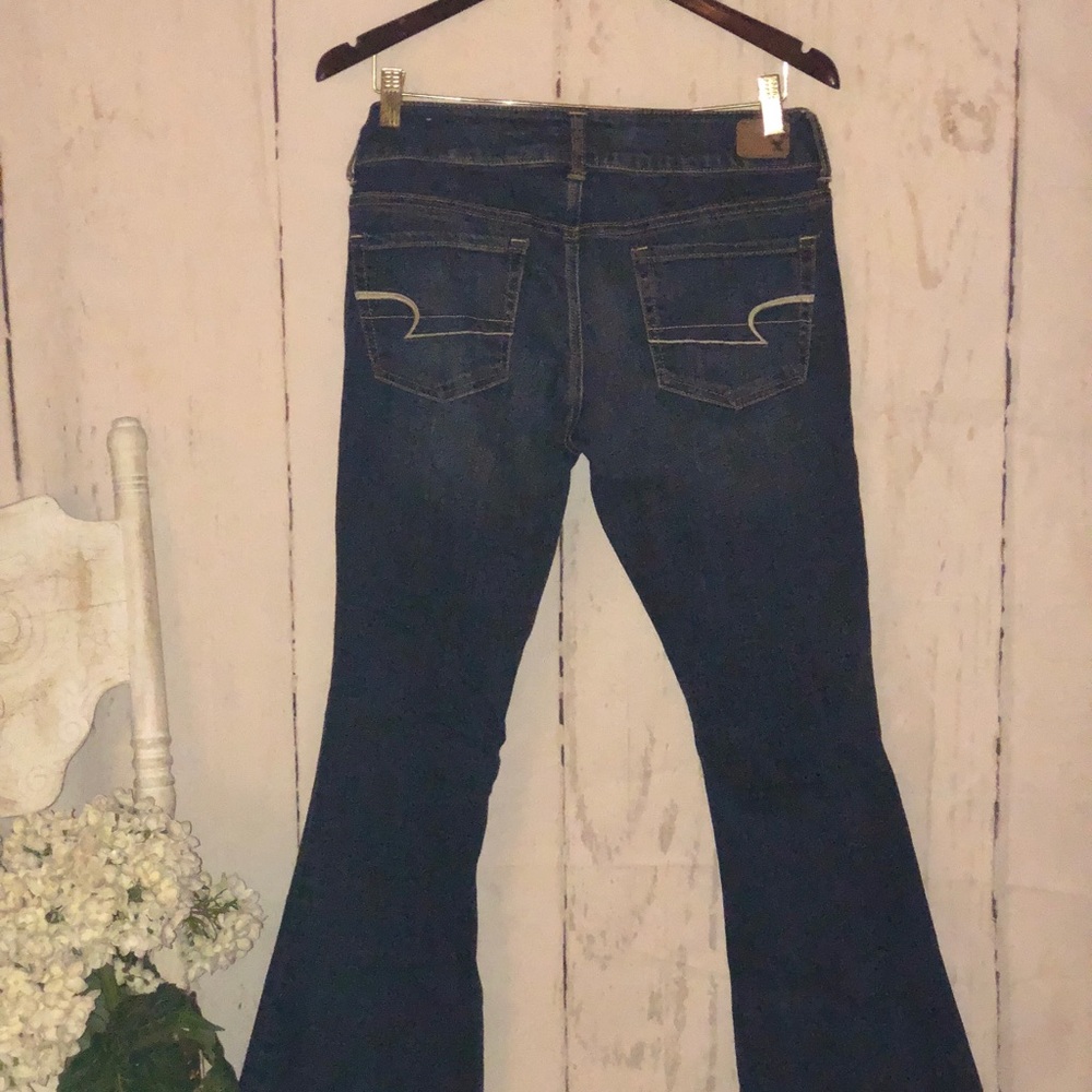 American Eagle Outfitters “Artist Super Stretch”